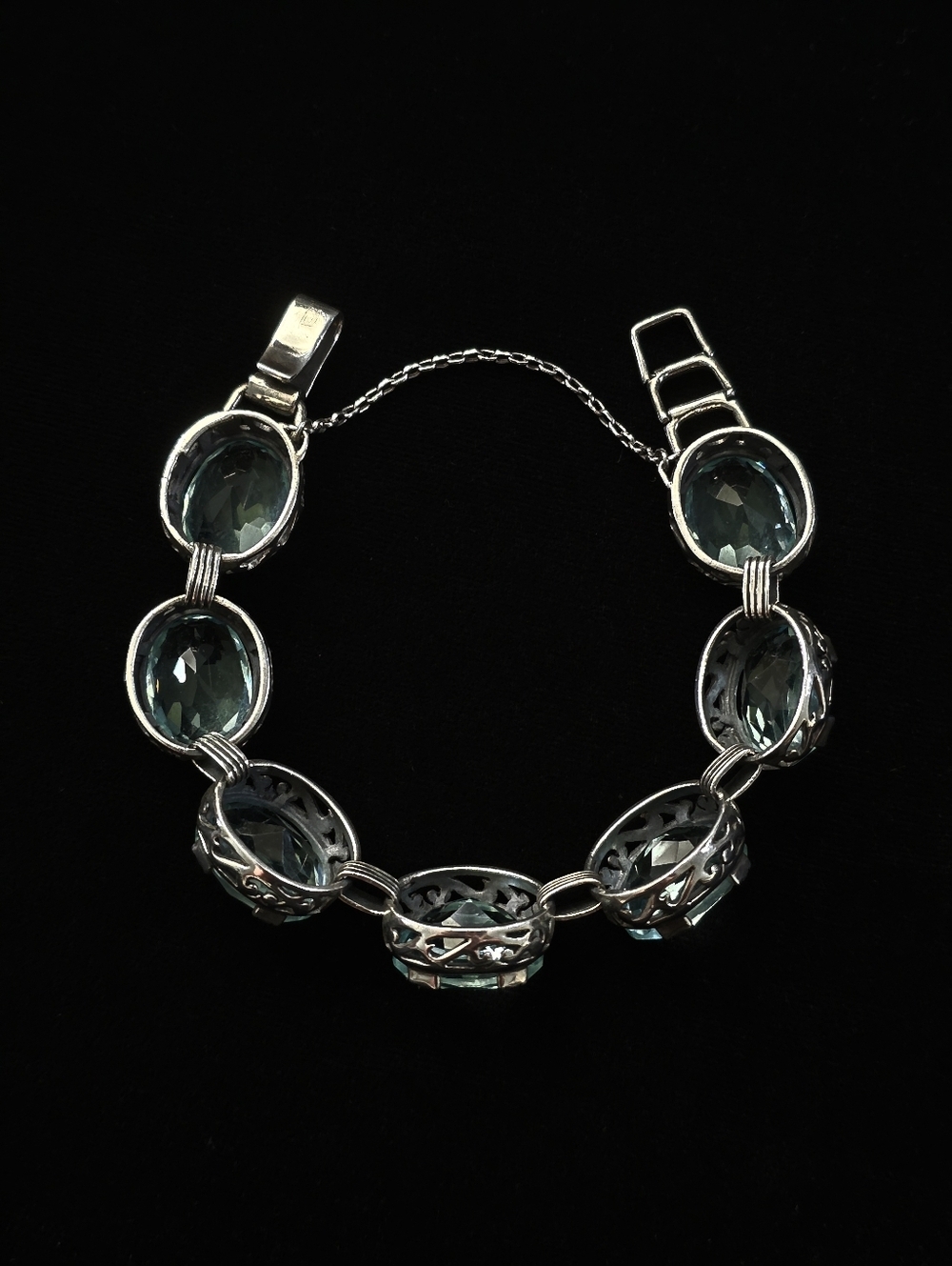 Silpada Sterling Silver and Aqua Blue Glass Lagoon Bracelet - Picture 4 of 5